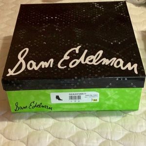 Designer shoe boxes sold individually